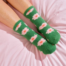 Load image into Gallery viewer, Socks Fuzzy Bed - Flower Green