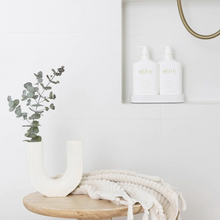 Load image into Gallery viewer, al.ive Body : Wash & Lotion Duo + Tray - Mango & Lychee