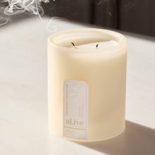 Load image into Gallery viewer, Al.ive Home : Soy Candle - Mango & Lychee
