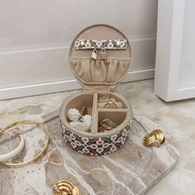 Load image into Gallery viewer, Sisco Jewellery Box - Retro Olive