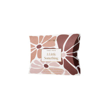 Load image into Gallery viewer, Stray Willow Pocket Duo &#39;A Little Something&#39; Sweet Muse : Face Mask + Body Scrub
