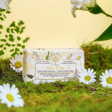 Load image into Gallery viewer, Scented Soap - Daisy &amp; Lily
