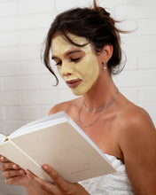 Load image into Gallery viewer, Stray Willow Pocket Duo &#39;A Little Something&#39; Golden Glow : Face Mask + Bath Salts
