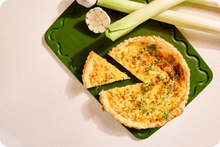 Load image into Gallery viewer, Maison Appret Classique Board - Green
