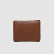 Load image into Gallery viewer, Louie Pouch - Saddle Cognac
