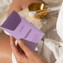 Load image into Gallery viewer, Stray Willow Facial Mask - Purple Berry
