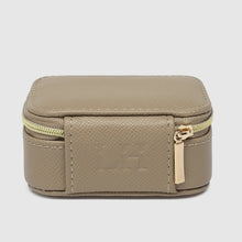 Load image into Gallery viewer, Suzie Jewellery Box - Chai
