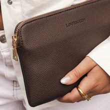 Load image into Gallery viewer, Poppy Clutch - Chocolate
