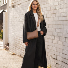 Load image into Gallery viewer, Linda Crossbody Bag - Caramel
