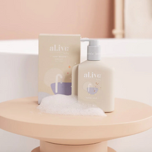 Load image into Gallery viewer, Al.ive Baby : Bubble Bath 320ml
