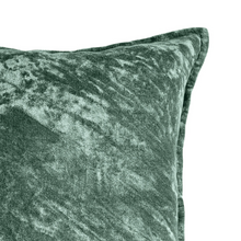 Load image into Gallery viewer, Cushion : Cotton Velvet Green
