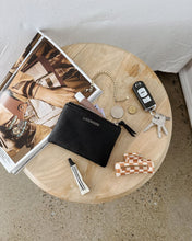Load image into Gallery viewer, Kuta Purse - Black

