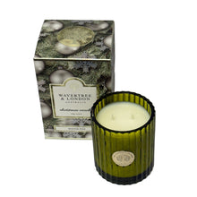 Load image into Gallery viewer, Christmas Candle - Winter Pine 410g
