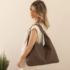 Avery Shoulder Bag - Mocha