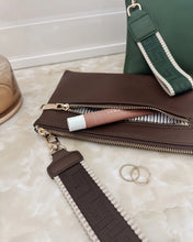 Load image into Gallery viewer, Mimi Clutch - Chocolate
