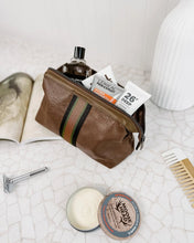 Load image into Gallery viewer, Gilbert Mens Toiletry Bag - Tobacco
