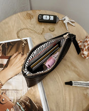 Load image into Gallery viewer, Kuta Purse - Black

